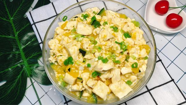 蟹黄豆腐瑶柱,蟹黄豆腐炖花胶