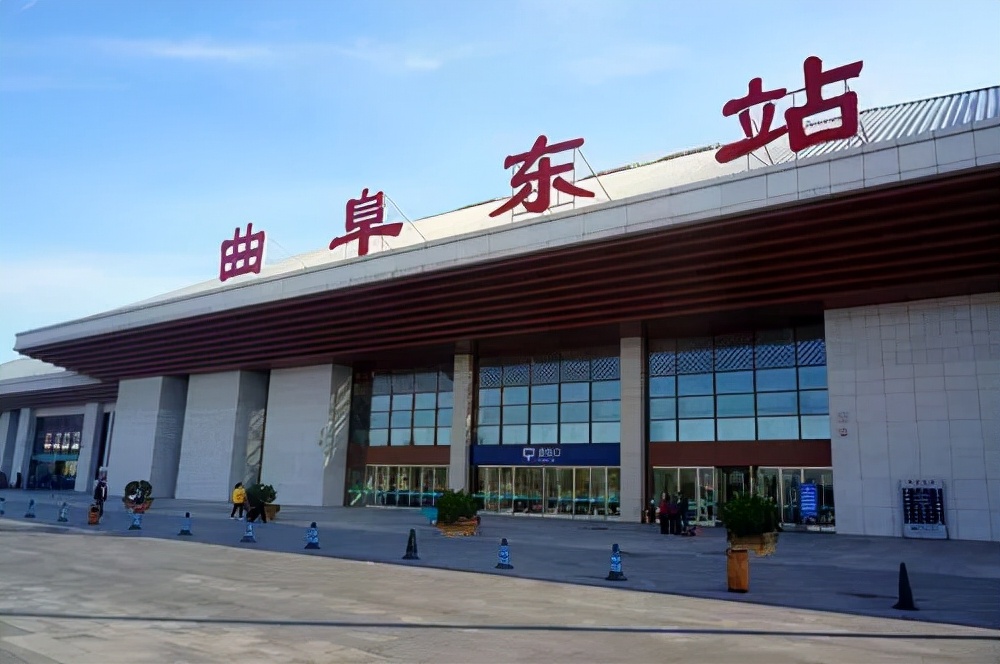 山东三大高铁站,山东第一大高铁站在哪里呢