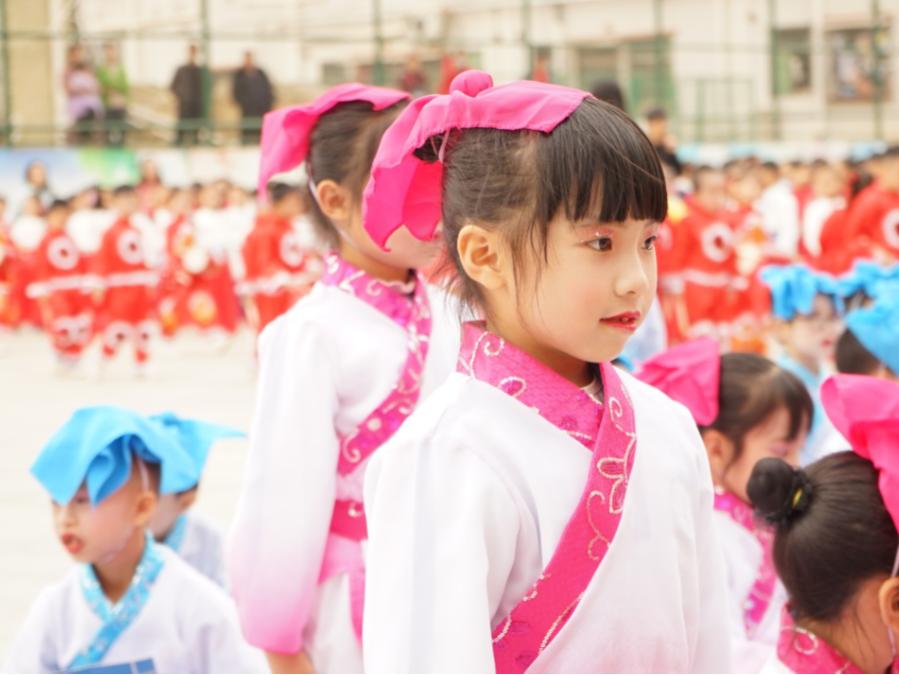 聚四海英才之荟萃，光明这所高标准学校正在崛起