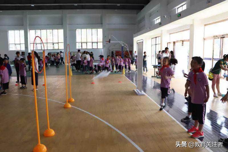 真知真学真成长—建设路小学隆重举行“暖记忆”课程嘉年华活动