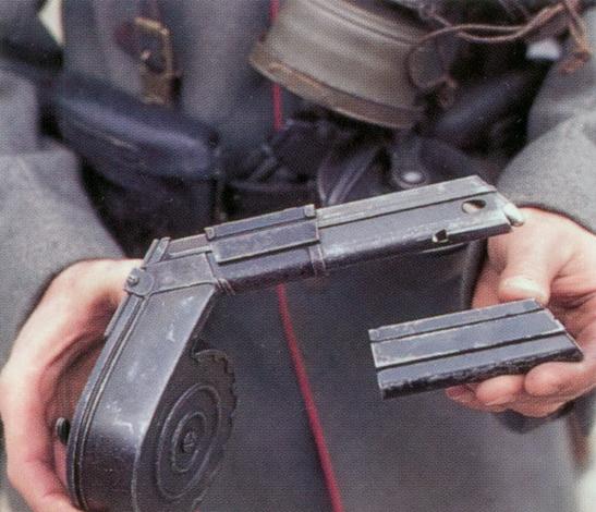 堑壕清道夫冲锋枪,清道夫mp18冲锋枪