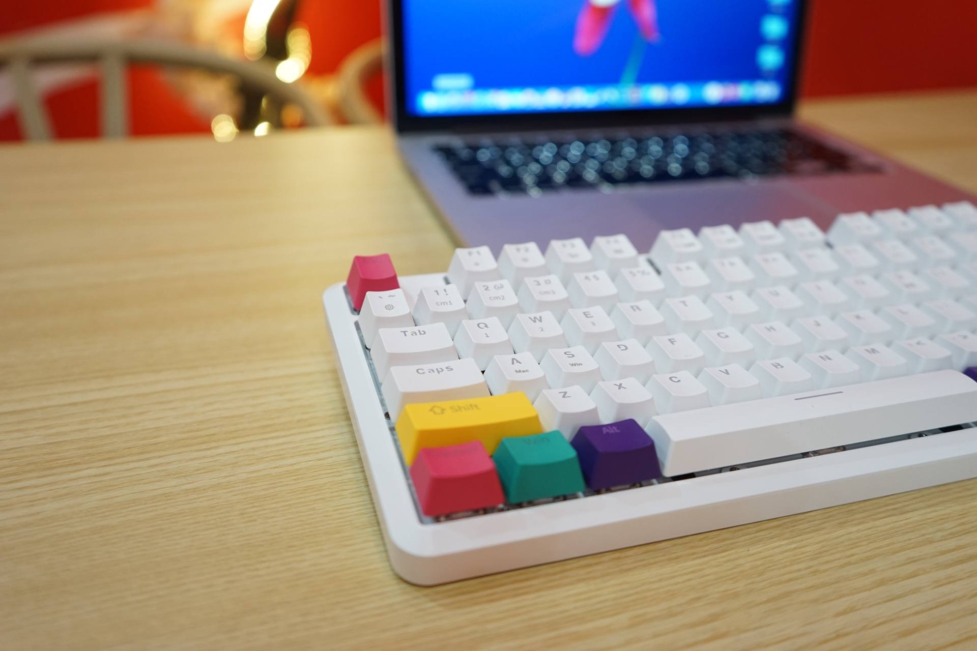 键盘可以这样玩,黑爵ak35i机械键盘怎么热插拔