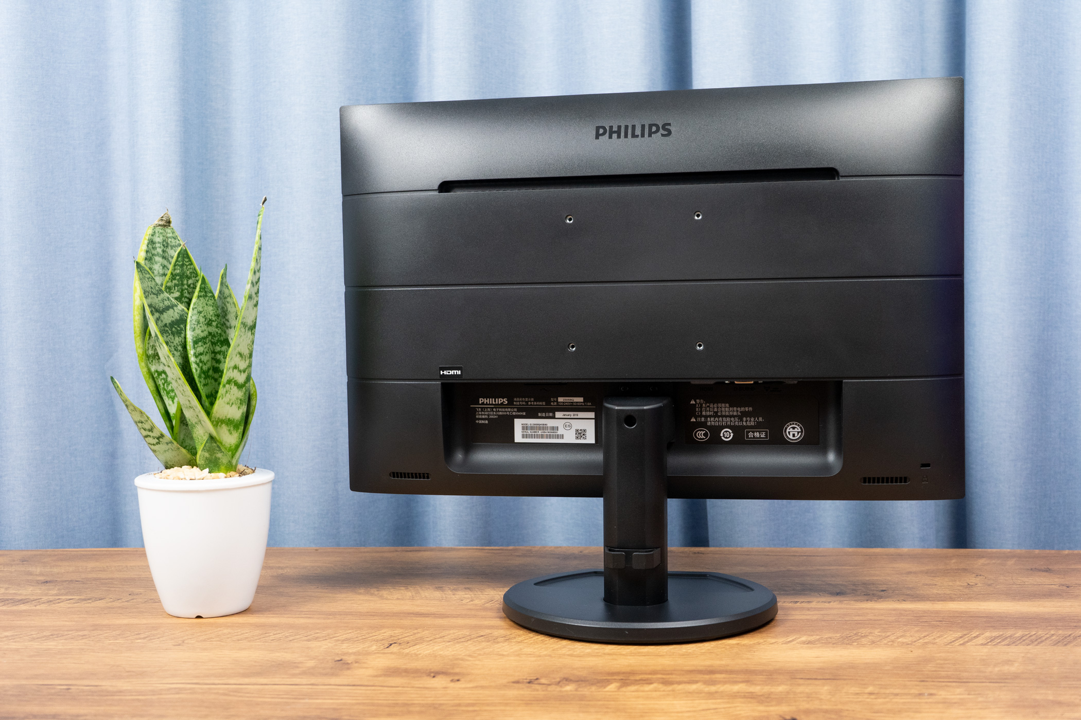 飞利浦32英寸2k165hz曲面显示器,飞利浦699是真的吗靠谱吗