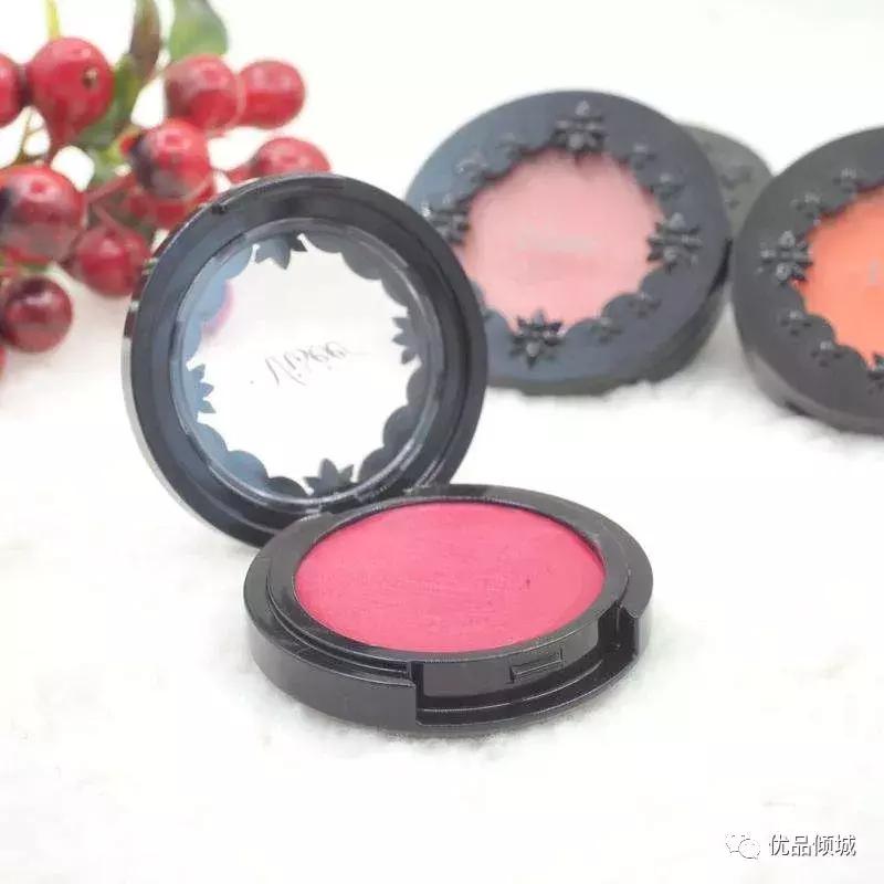 必买的日系彩妆,15款平价眼影