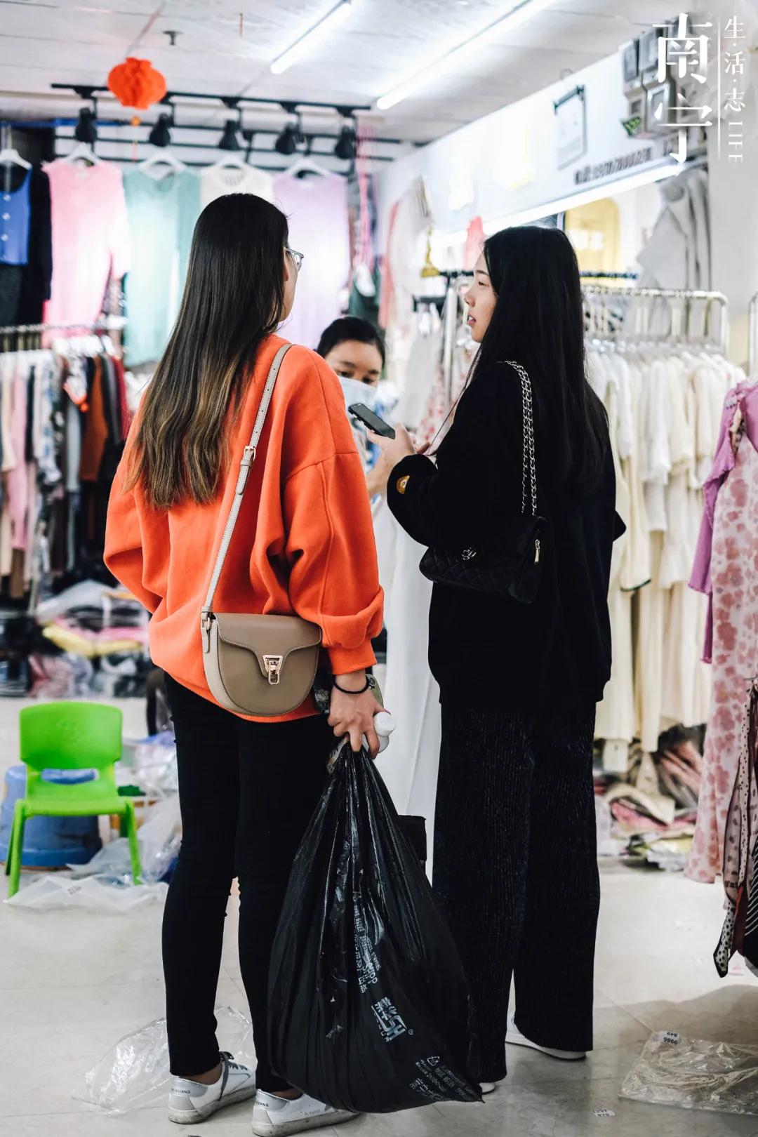 曾创出上亿流水,一个档口就能买宝马730,南宁这地方如今已没落