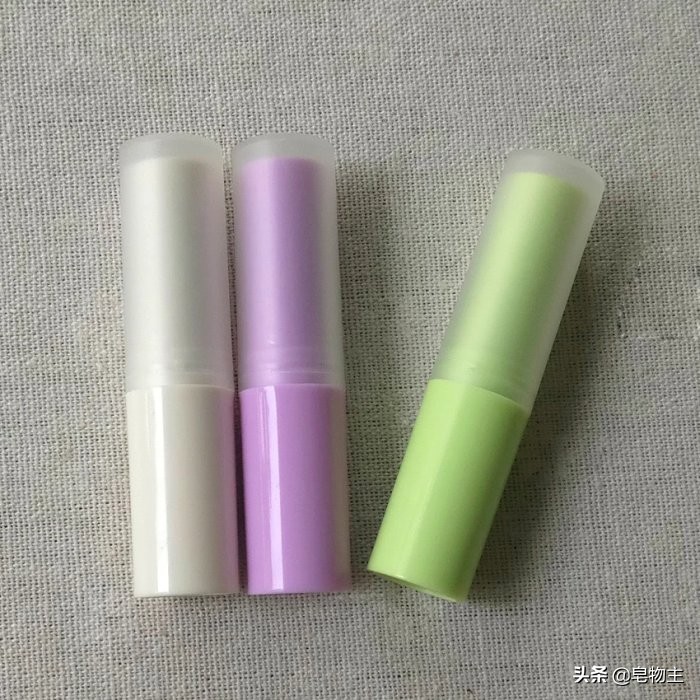 自制薄荷润唇膏简单教程,技能改变生活视频讲解