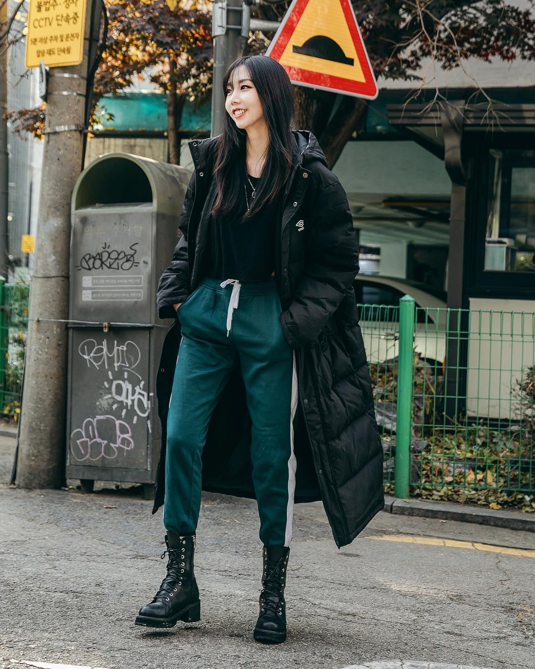 什么样的马丁靴鞋子显腿长,显瘦修饰腿型小个子马丁靴