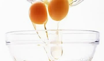 鸡蛋清去黑头有效吗,名门泽佳去黑头