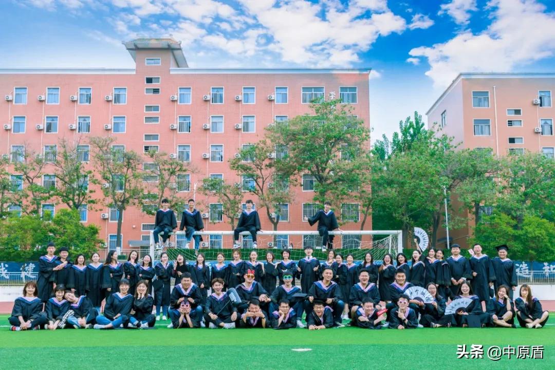 大片来袭！河南各高校凹造型毕业照绝对惊艳到你