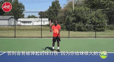 网球发球力道大小,发球时如何用上百分之百力道