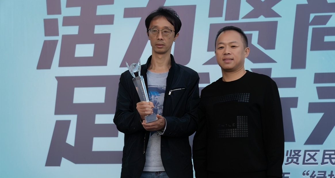 第二届奉贤区民营企业家健康年活动暨绿地杯足球邀请赛圆满举办