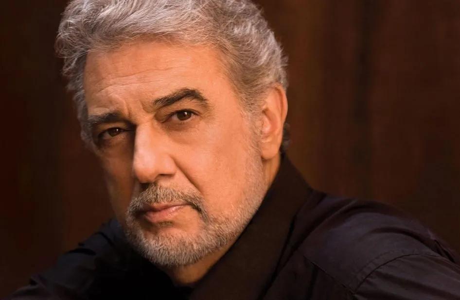 世界三大男高音纪念帕瓦罗蒂,世界著名男高音帕瓦罗蒂舞台风采