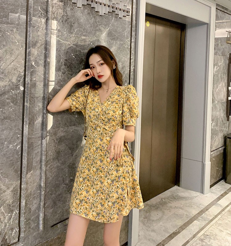 不用穿裙子也很有气质的穿搭,平时怎么穿衣服好看又不会被感染