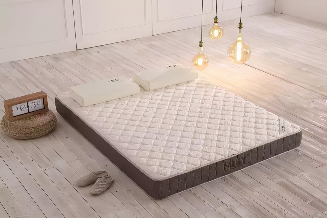 房间家具摆放太拥挤怎么办,房间家具布局比较拥挤好吗