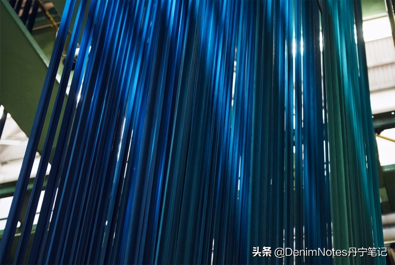 优衣库赤耳原牛纽扣款,优衣库299元赤耳原牛评测视频