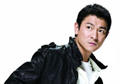 为什么刘德华能火,刘德华是帅了一辈子的人