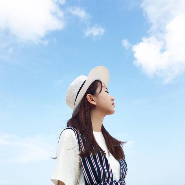 学会了这些拍照技巧怎么拍都好看,必须掌握的9个拍照姿势