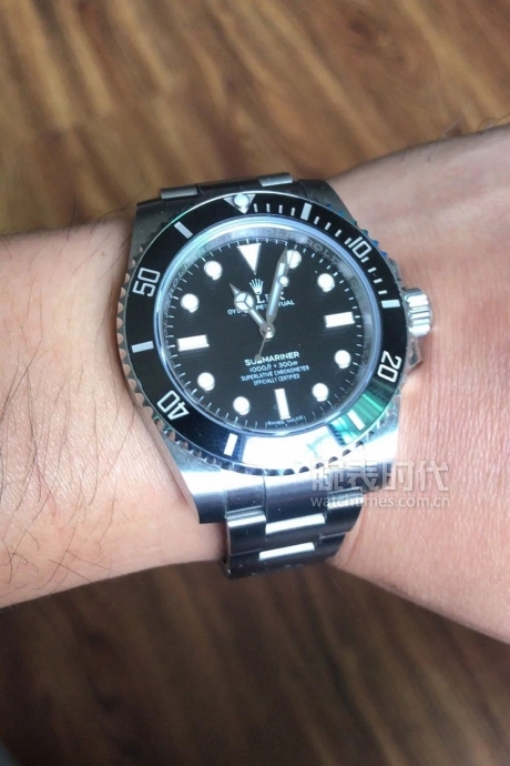 网友晒上千万的手表,网友晒1300手表