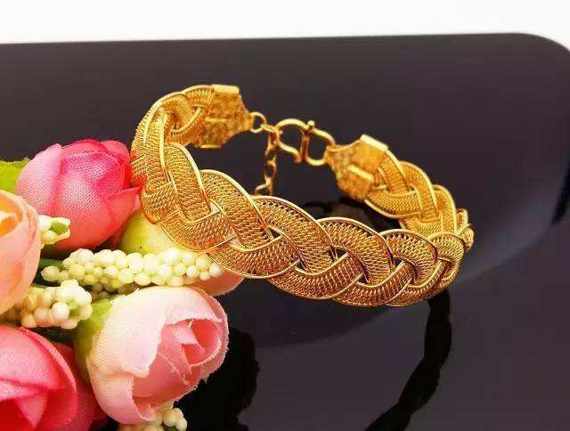 四金一钻一般多少钱为合适,六万左右怎么买四金一钻