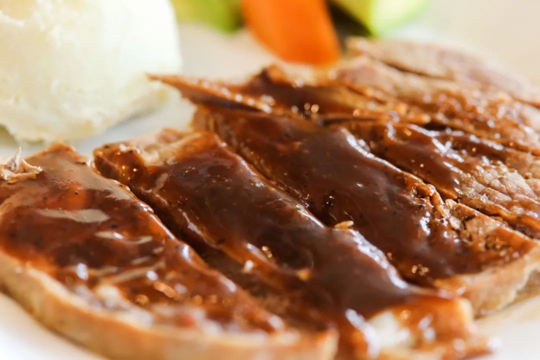 对不起，我要给宜家泼盆冷水...