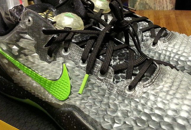 nba球员圣诞节穿什么鞋,nba球星平时穿什么鞋