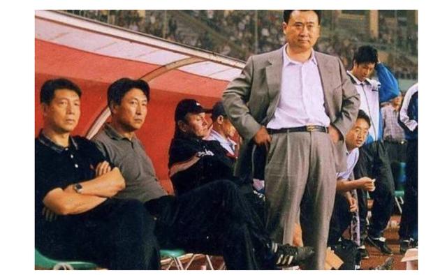 哈姆西克身价,哈姆西克月薪多少