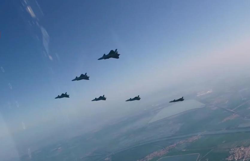 飞了40年的飞机,飞了40几年的飞机