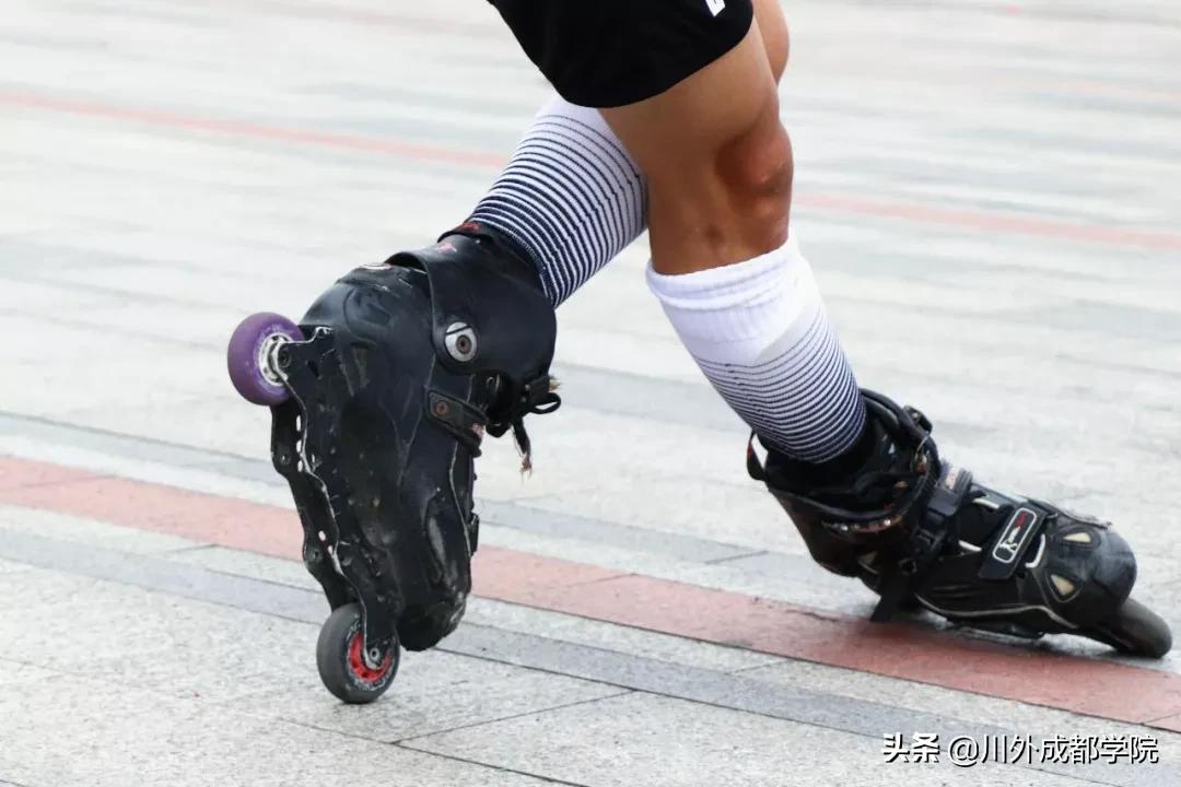 穿上这双鞋也许能走上人生巅峰,穿上这双鞋也许就能走上人生巅峰