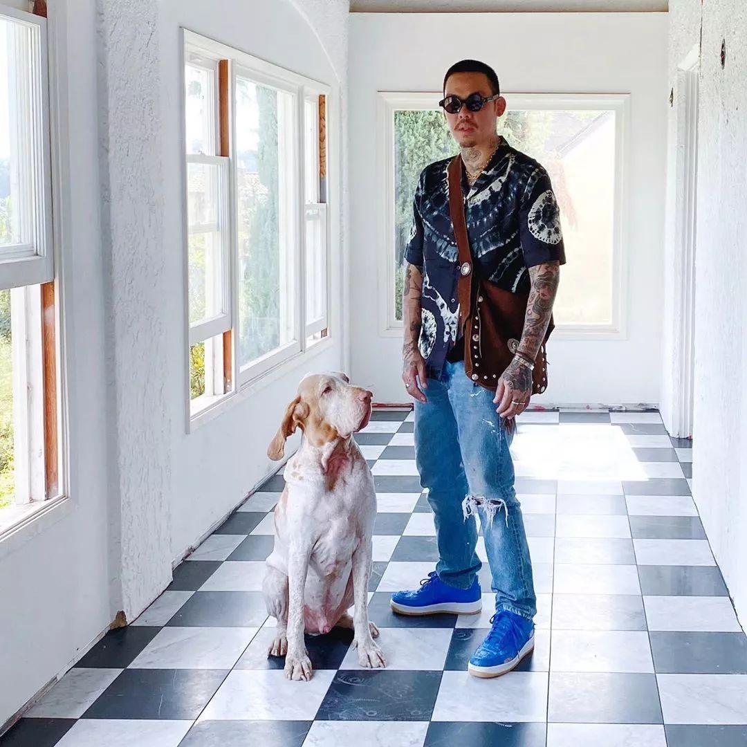 还敢买便宜衣服吗,clot蓝丝绸发售价