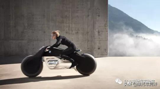宝马电动摩托车跑车,2019宝马即将发布电动摩托