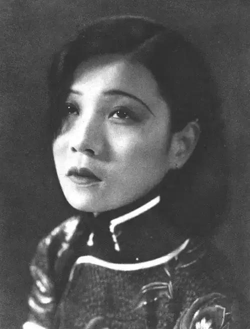 阮玲玉因为什么谣言而自杀,阮玲玉之死