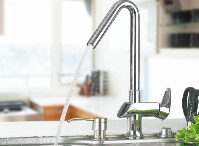 抽拉龙头如何让它不回弹,抽拉龙头实用吗