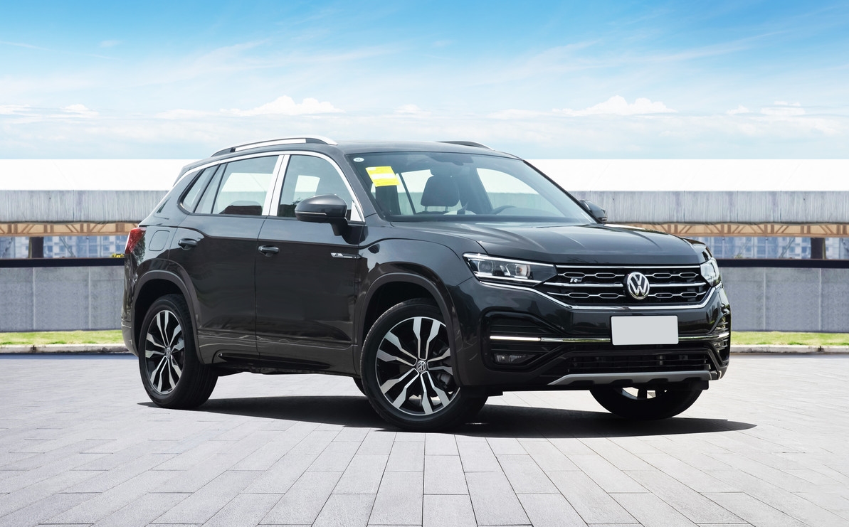 途观l2019新款价格表,途观l2023款330tsir-line越享版