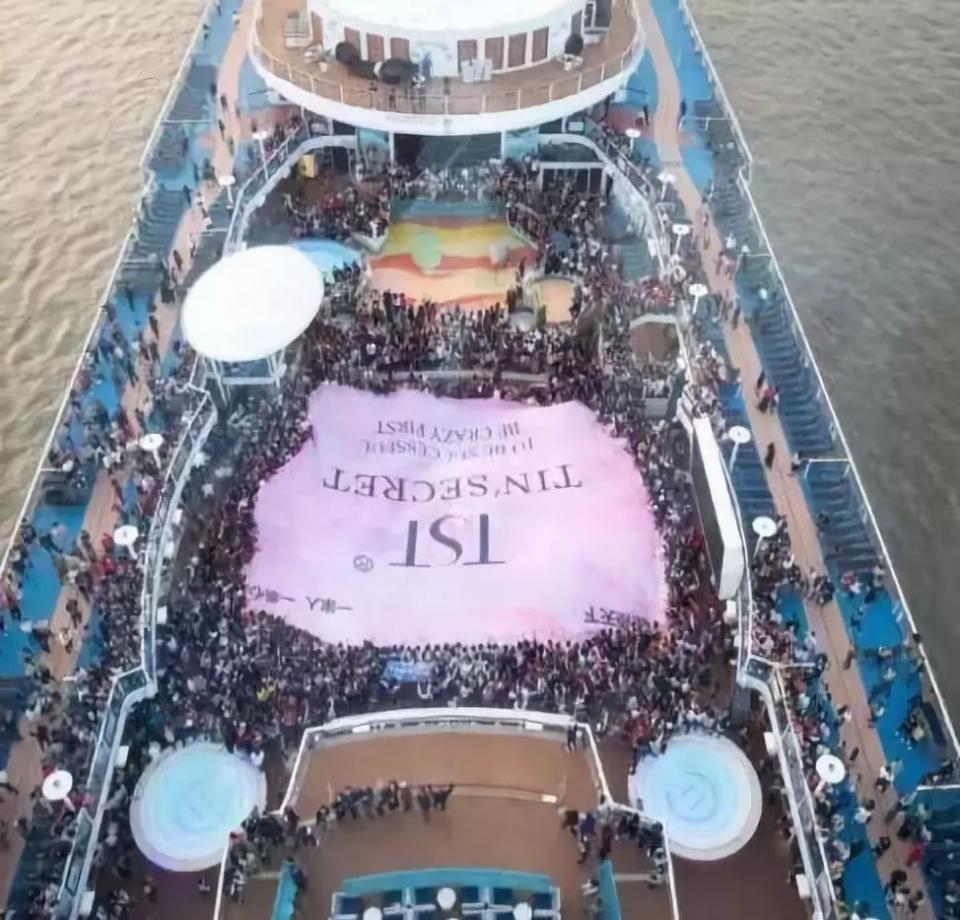 张庭旗下微商现状,张庭经营微商赚了多少钱