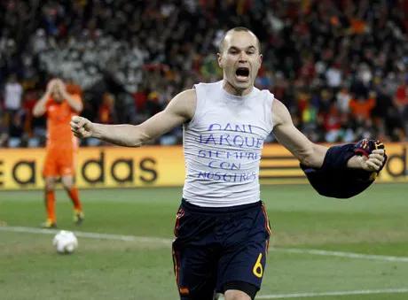 西班牙足球黄金一代伊涅斯塔,足球中场集锦伊涅斯塔