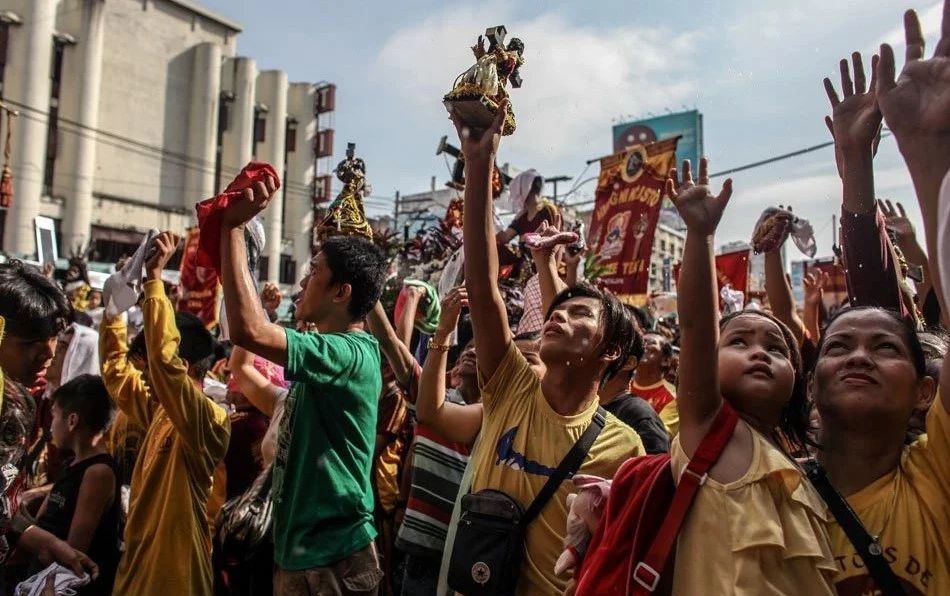 马尼拉黑耶稣 (马尼拉黑耶稣节路线)