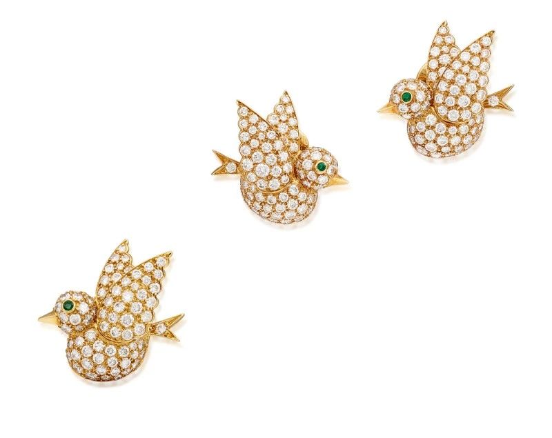 苏富比拍的帝王绿翡翠 (苏富比拍卖的上亿翡翠珠子)