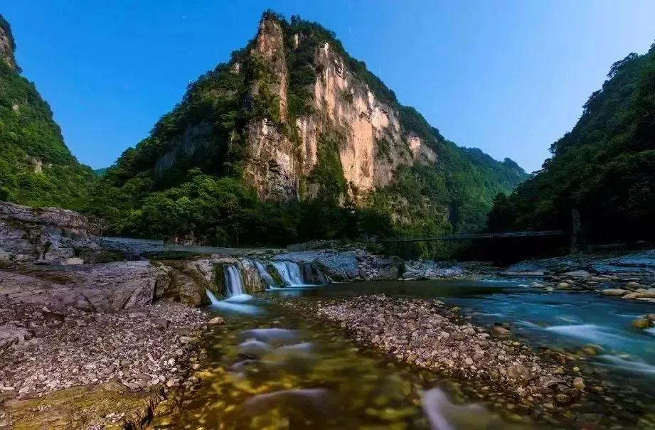 避暑胜地仙境光雾山,光雾山避暑住宿详细攻略