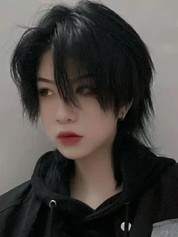 刘海总是贴着头皮怎么才能蓬松,头发前额刘海贴头皮怎么解决