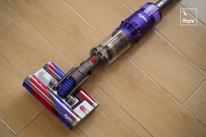 戴森digitalslim轻量吸尘器黑科技,戴森万象吸尘器omniglide开箱视频
