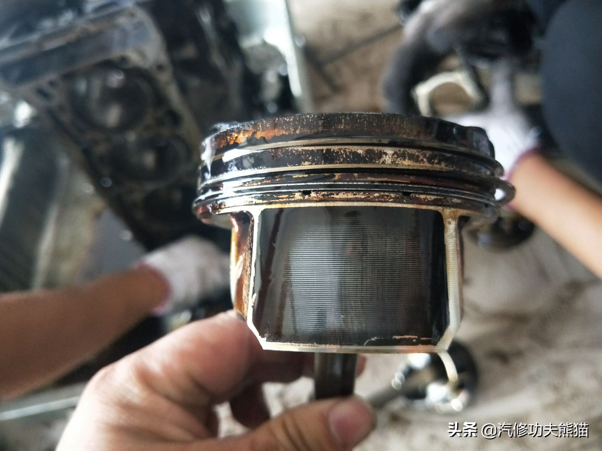 13年奥迪tts多少公里烧机油,奥迪tts急加速故障灯