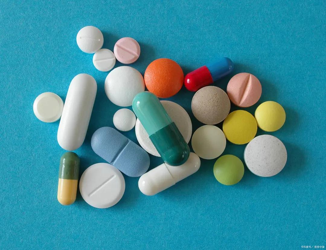 狗尿处出血,狗尿淋漓症状