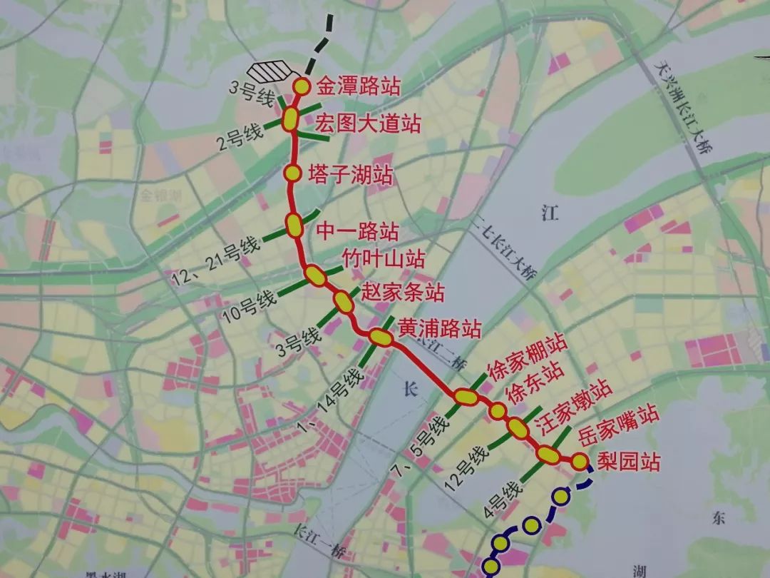 市区二环边地铁房首付38万月供4100,首付2万月供3000地铁一号线