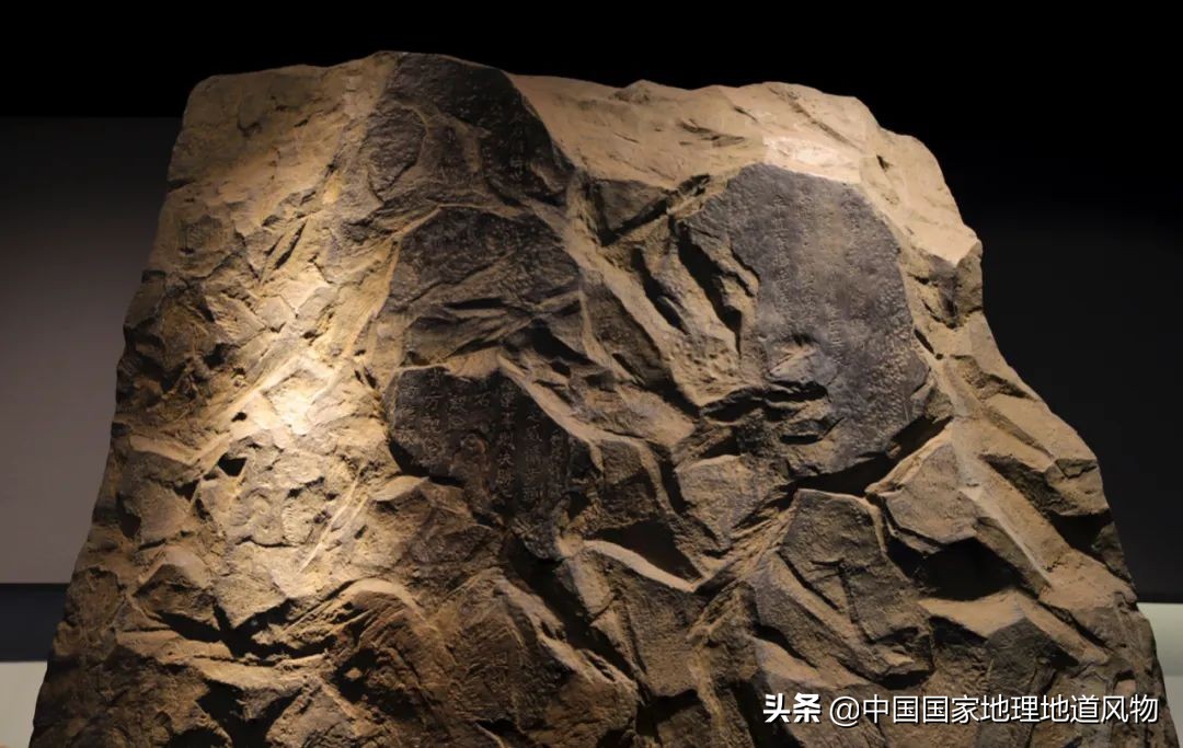 云南有个地方比大理丽江更出名,昆明风景为什么没有大理和丽江好