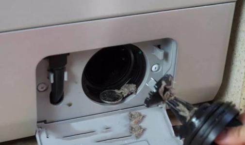 海尔洗衣机err2错误,海尔洗衣机err2怎么维修