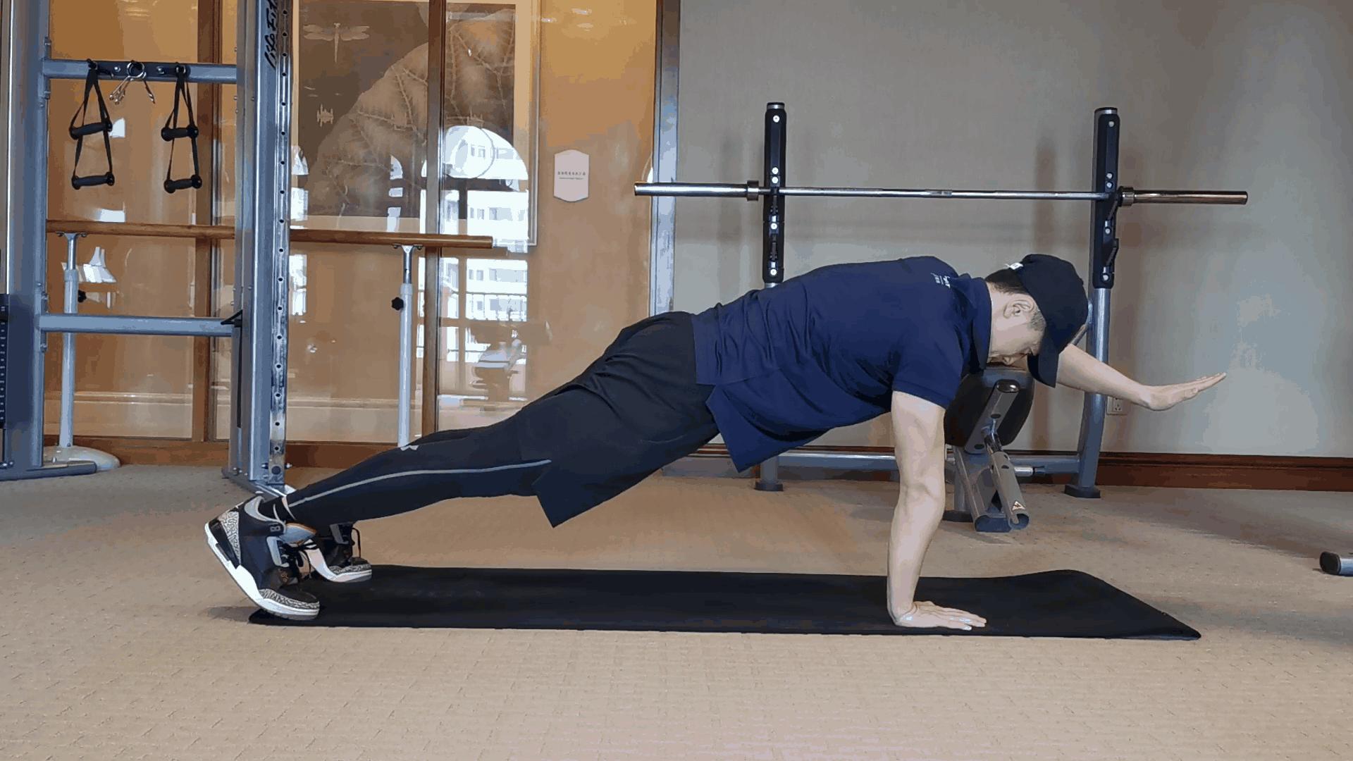 跑步机跑步前的热身和拉伸,跑步后拉伸热身运动完整版