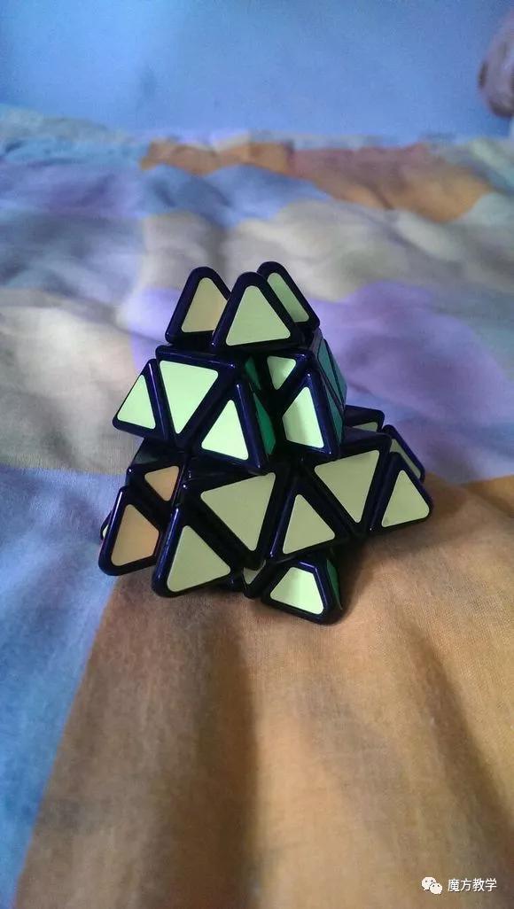 又简单又快的魔方教学,魔方教程最易看懂的魔方入门技巧