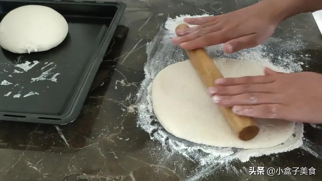 薄皮脆披萨做法,薄底脆皮披萨做法