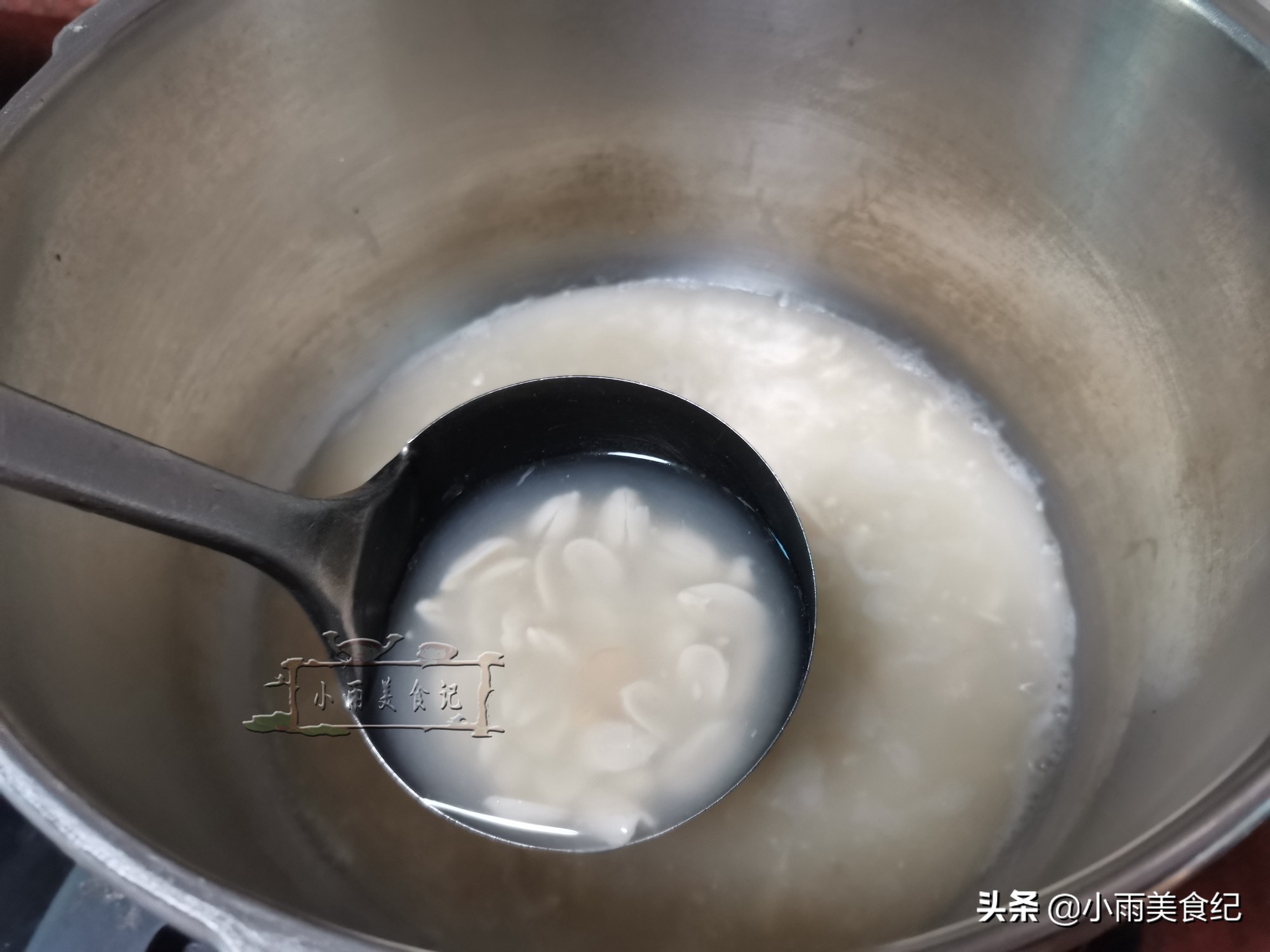 寒露到了不妨喝一碗养生粥,花生牛奶怎样煮好喝