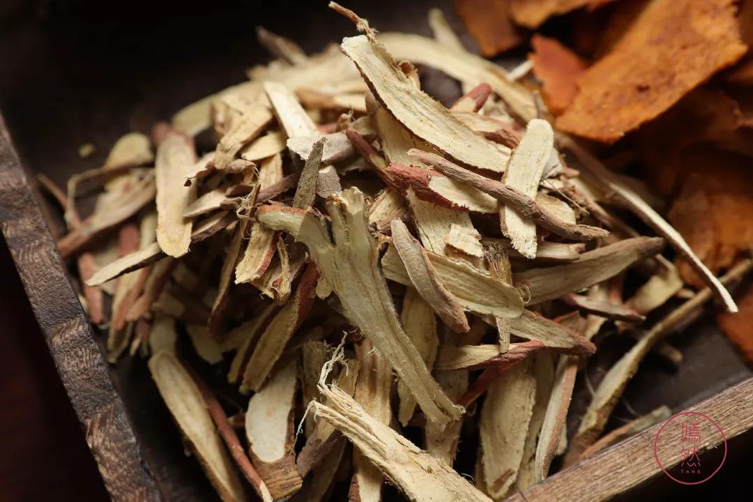 正宗龟苓膏老字号原味,真正的龟苓膏是苦的